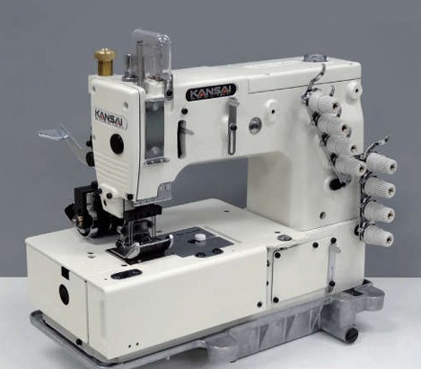 Máquina Kansai Special Pretinadora Plana 4 Agujas Motor Incorporado